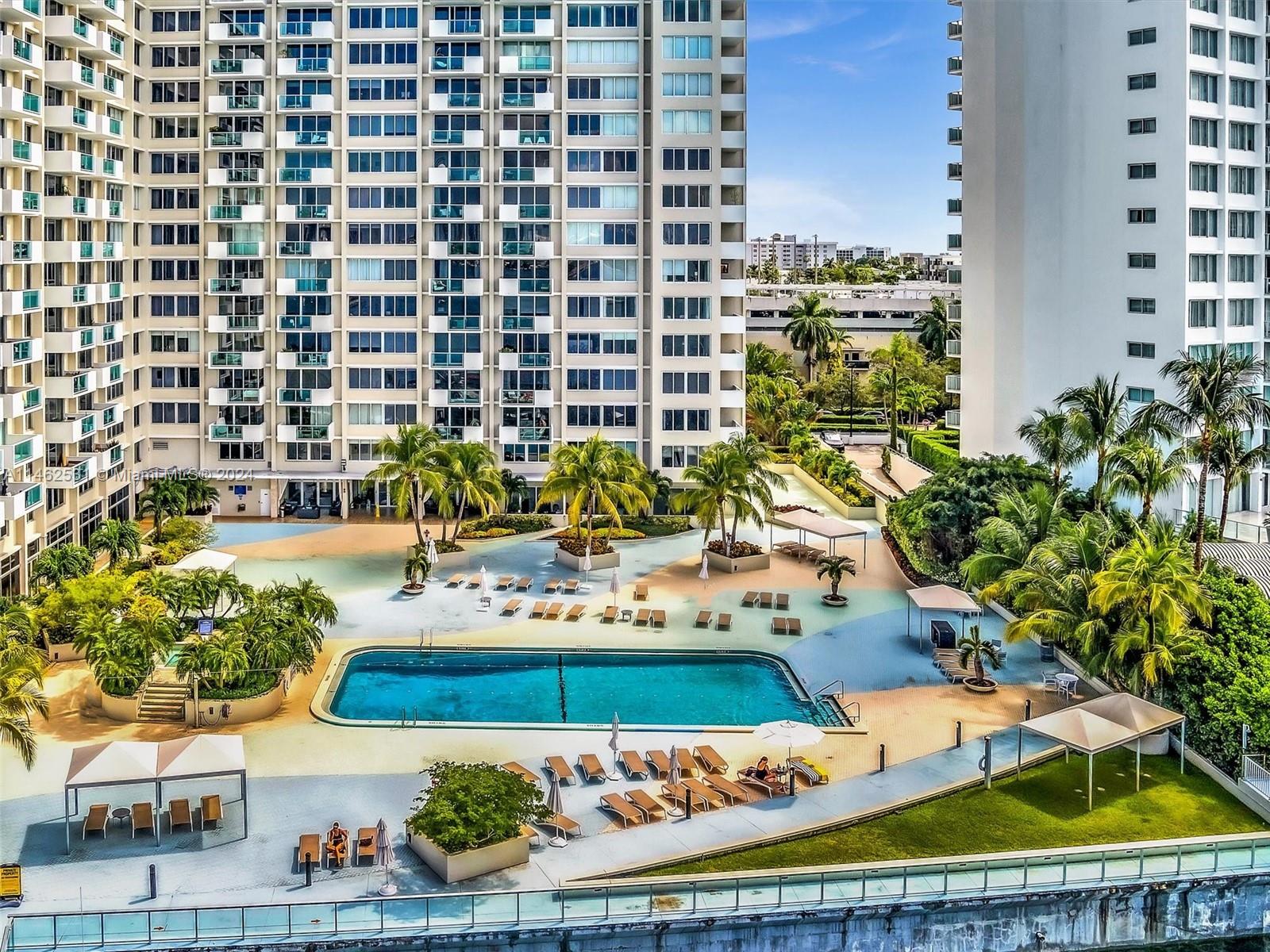 MIRADOR 1200 CONDO - Residential