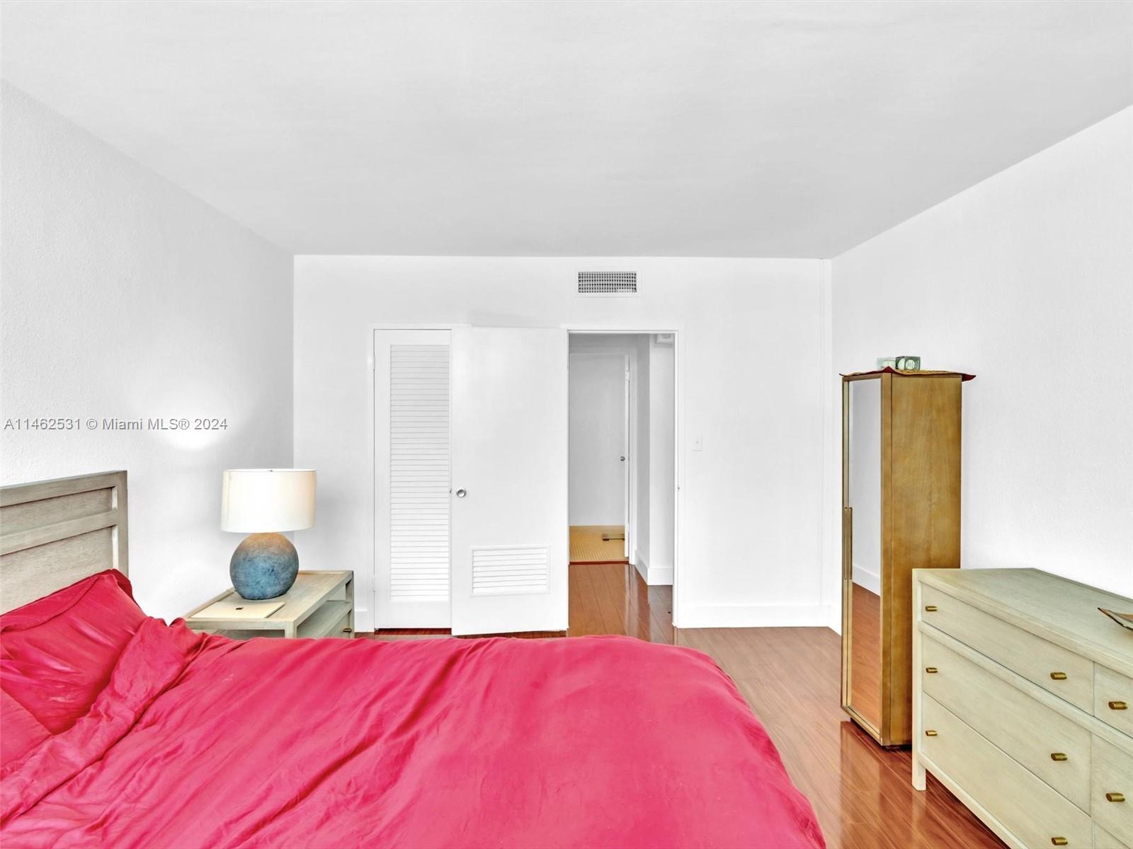 MIRADOR 1200 CONDO - Residential