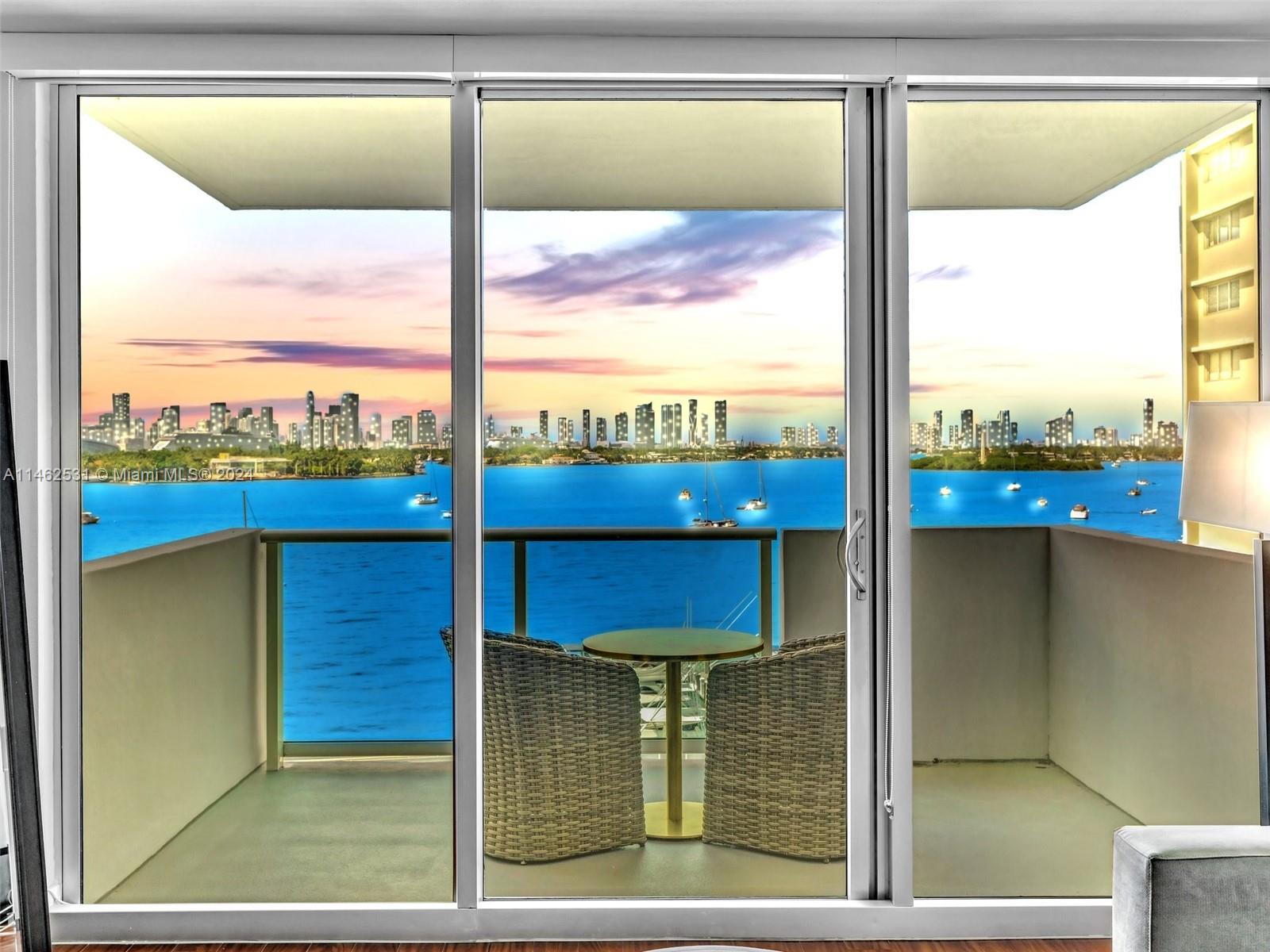 MIRADOR 1200 CONDO - Residential