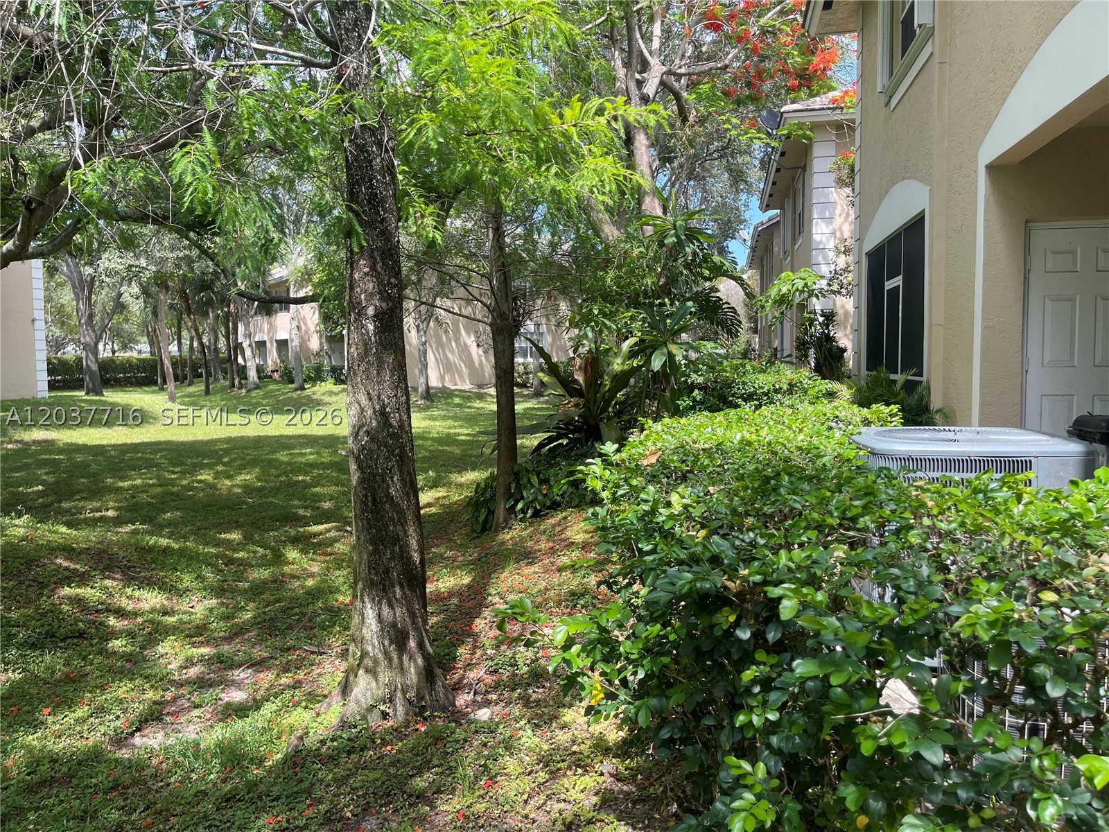 PARK PLACE AT PLANTATION - Residential