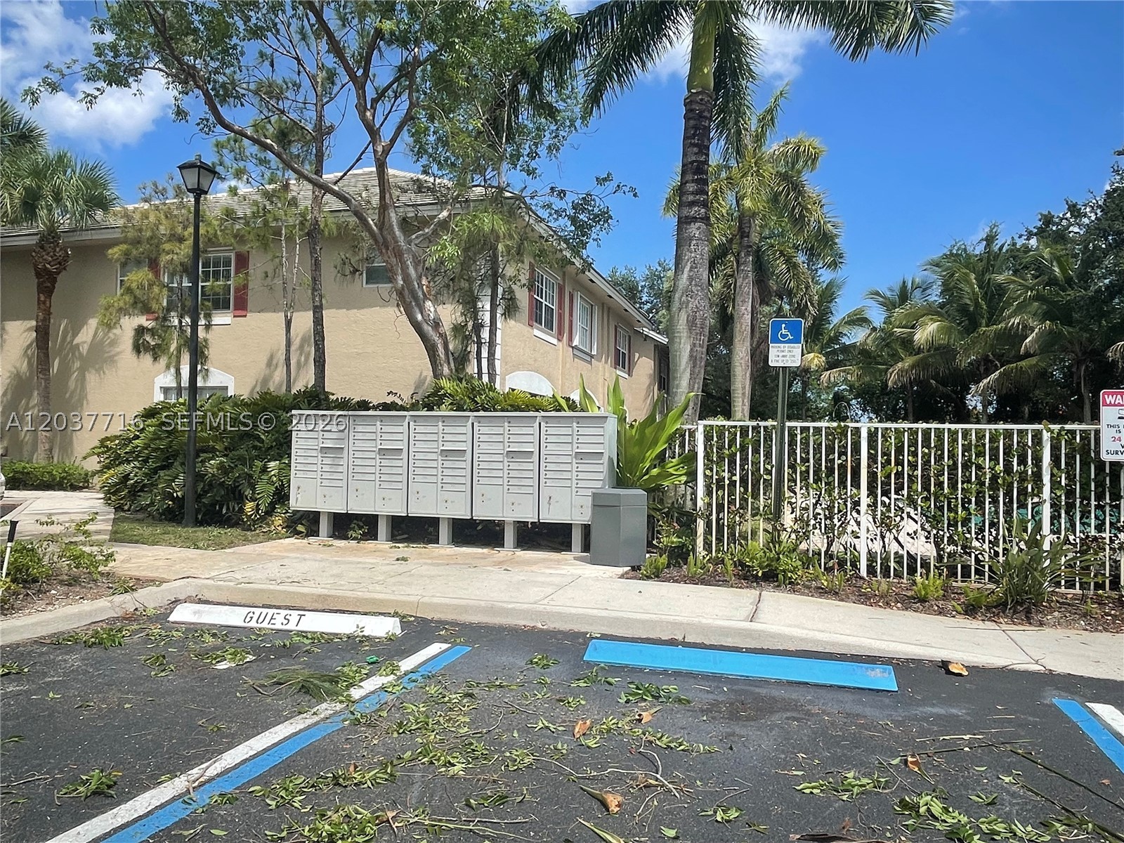 PARK PLACE AT PLANTATION - Residential