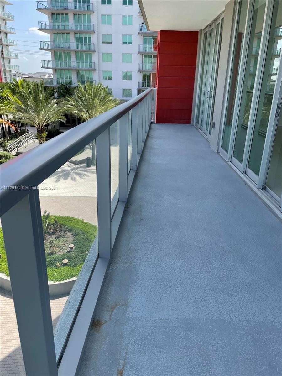 MIDTOWN DORAL - Residential