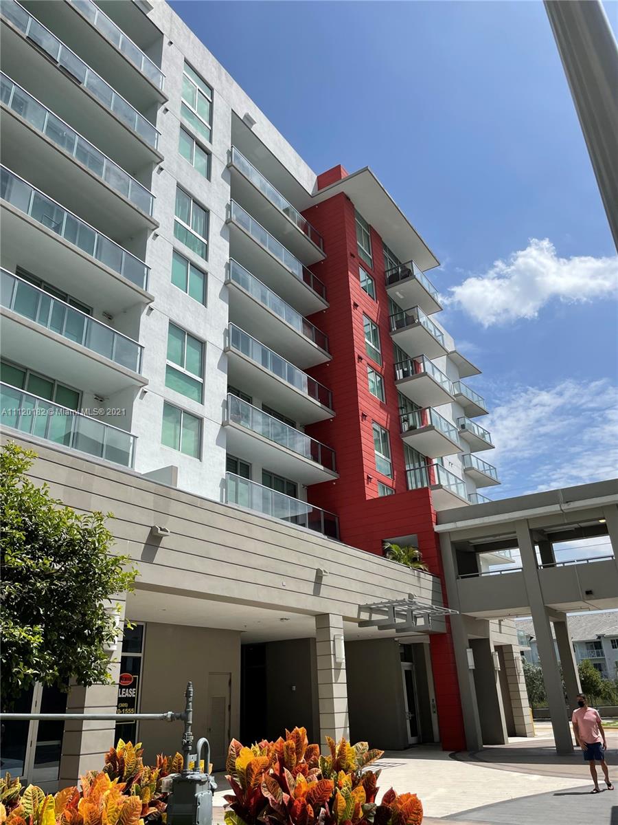 MIDTOWN DORAL - Residential