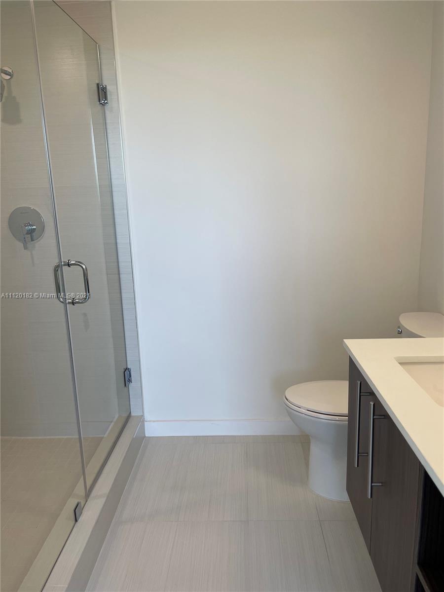 MIDTOWN DORAL - Residential