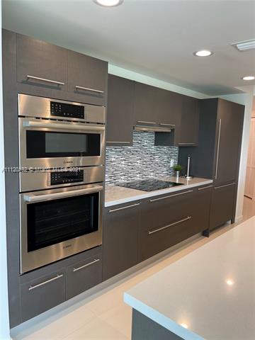 MIDTOWN DORAL - Residential