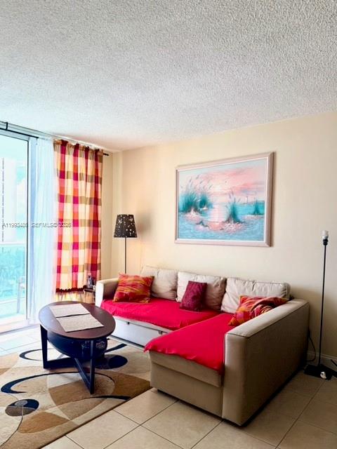 TIDES ON HOLLYWOOD BEACH - Residential