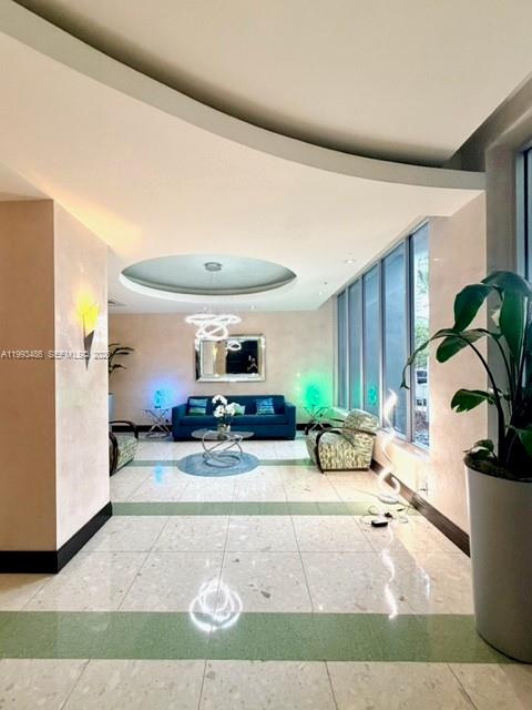TIDES ON HOLLYWOOD BEACH - Residential