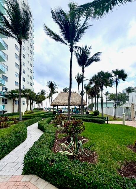 TIDES ON HOLLYWOOD BEACH - Residential