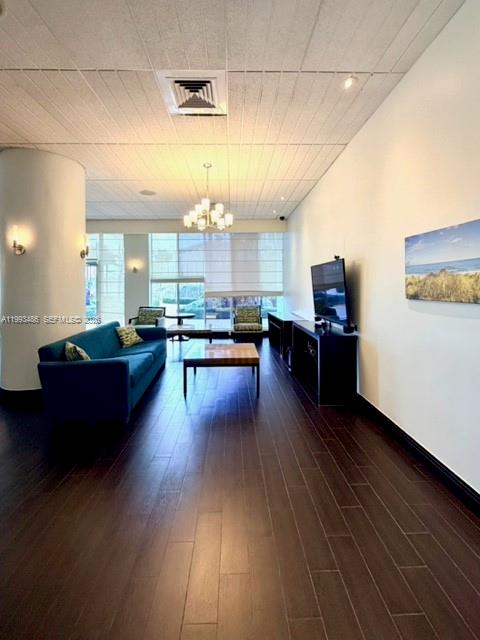 TIDES ON HOLLYWOOD BEACH - Residential