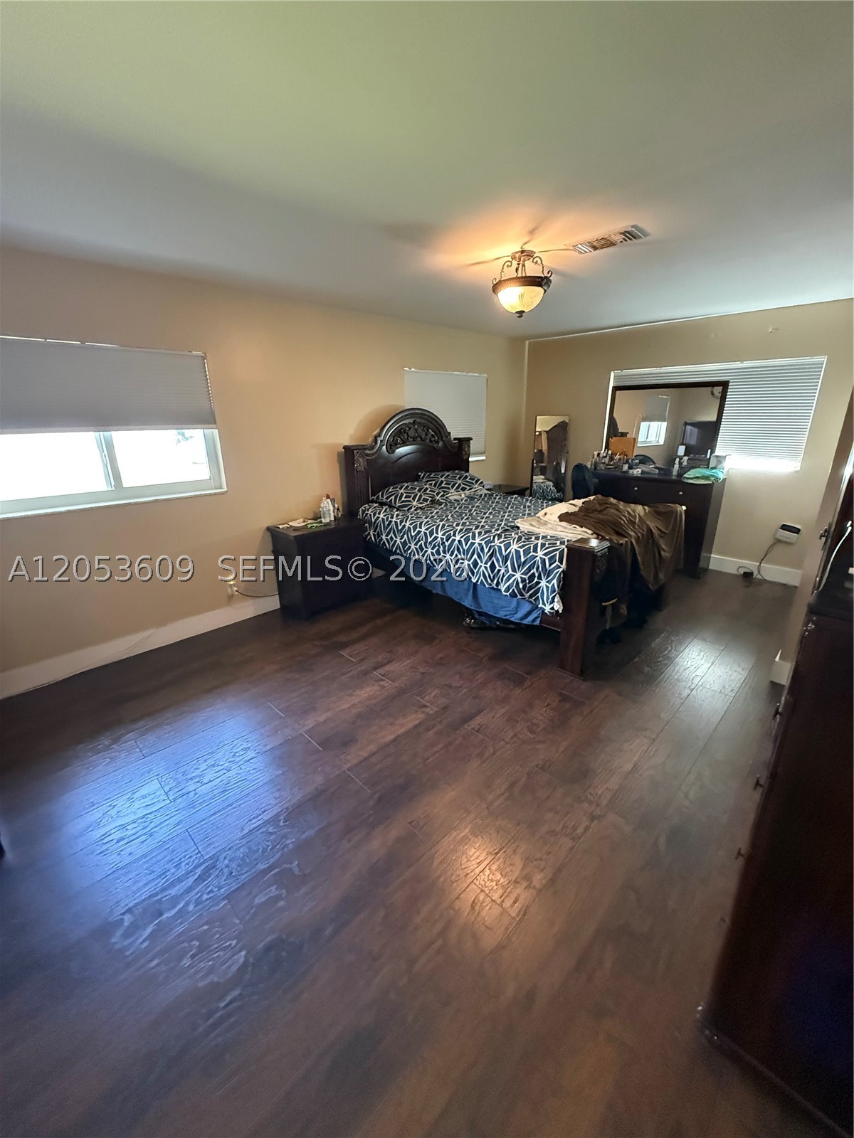 WELLEBY UNIT 2 - Residential