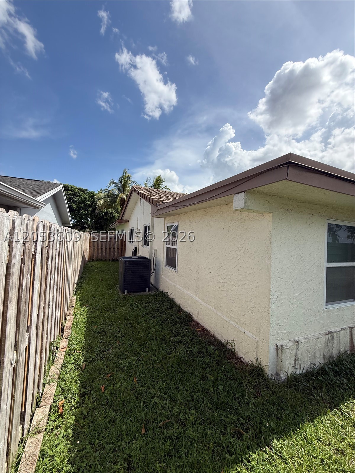 WELLEBY UNIT 2 - Residential