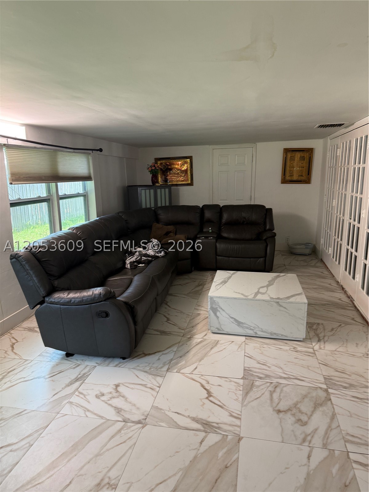 WELLEBY UNIT 2 - Residential