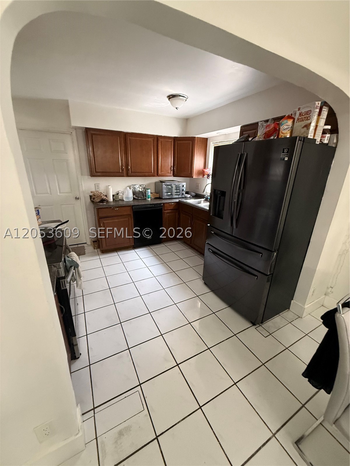WELLEBY UNIT 2 - Residential