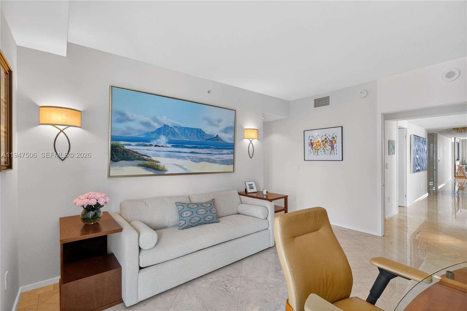 JADE RESIDENCES - Residential