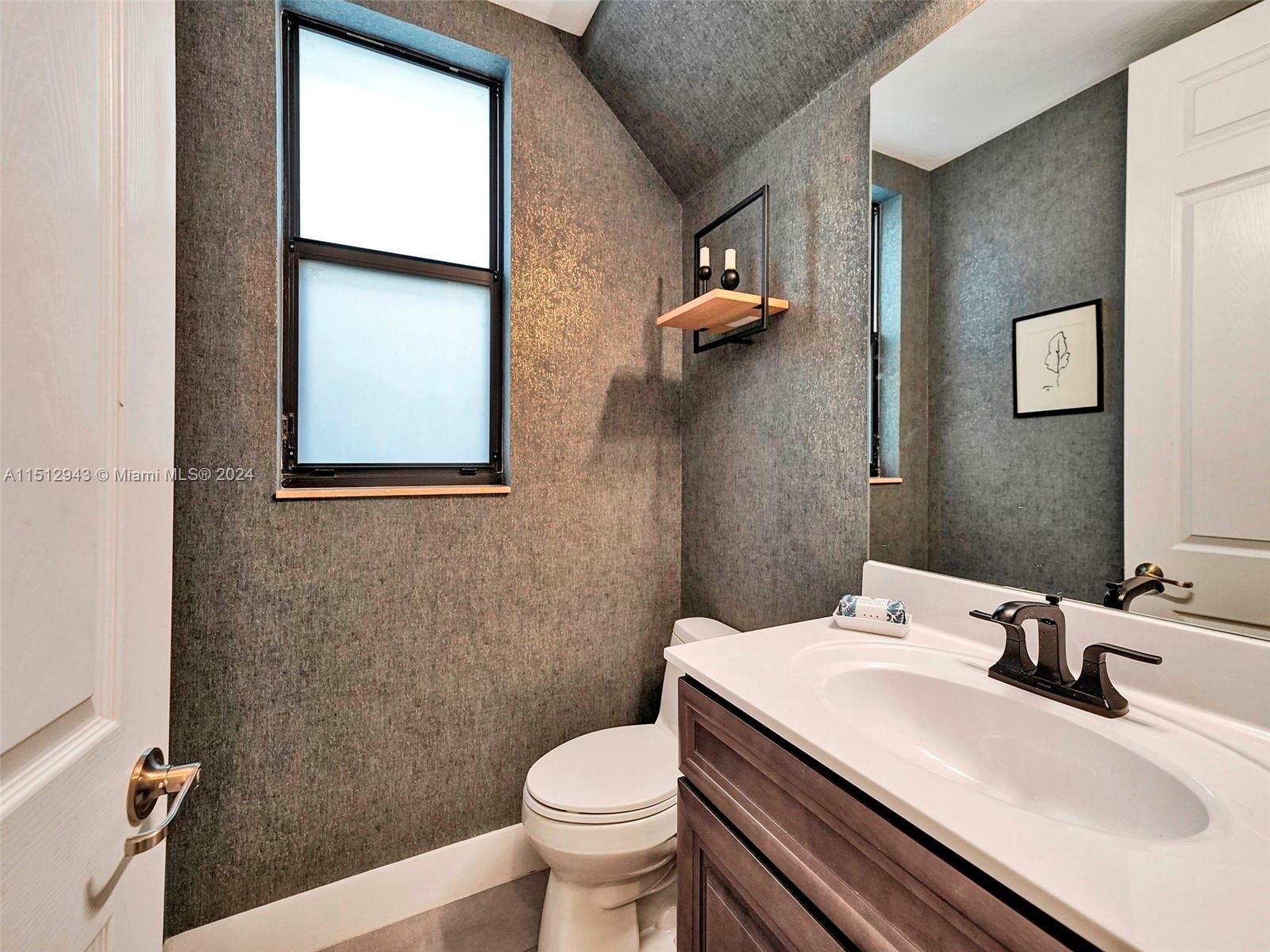 GRAND BAY NORTH - Residential Lease