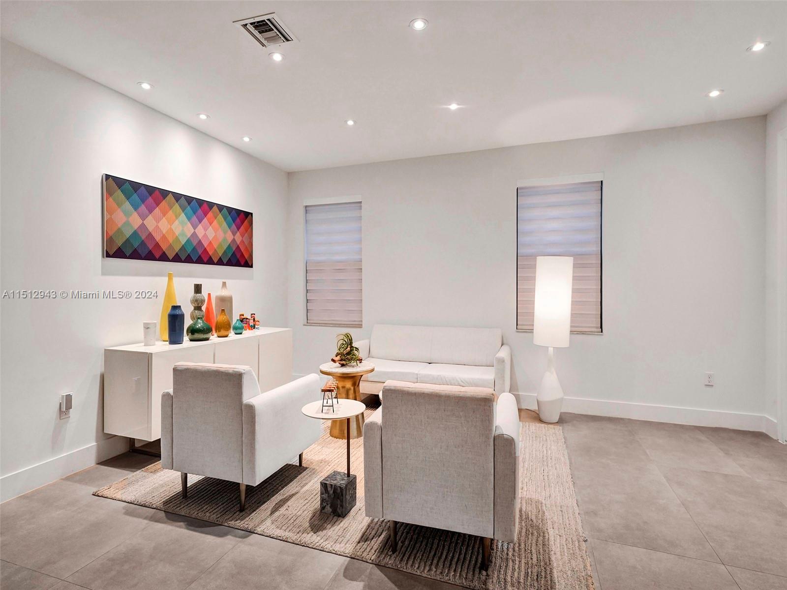 GRAND BAY NORTH - Residential Lease