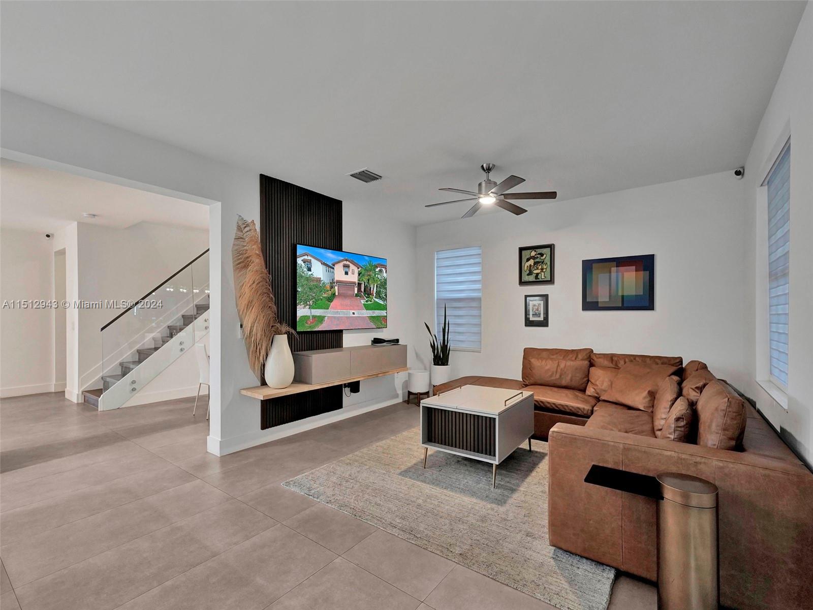 GRAND BAY NORTH - Residential Lease