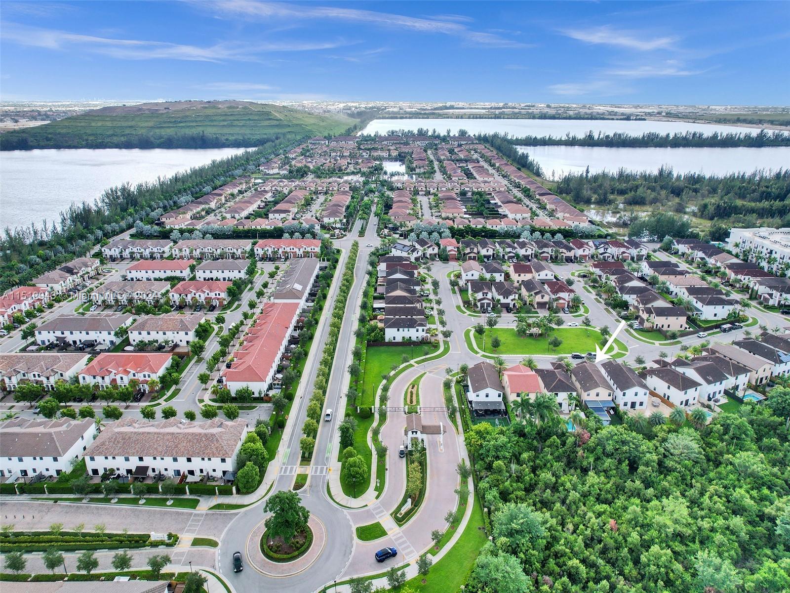 GRAND BAY NORTH - Residential Lease