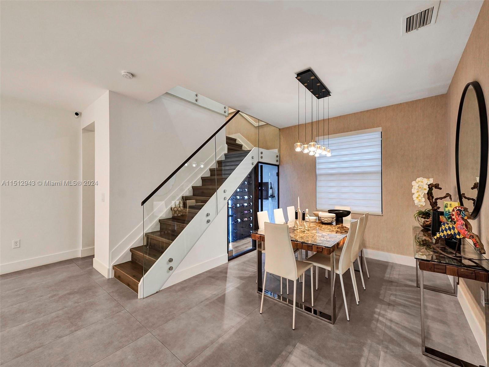 GRAND BAY NORTH - Residential Lease