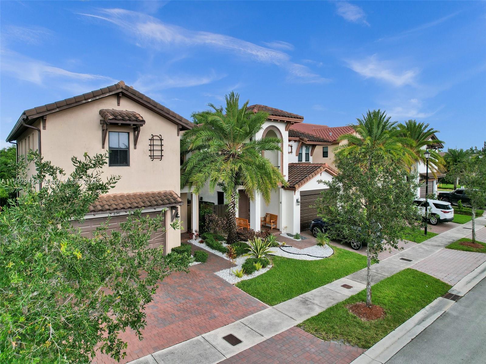 GRAND BAY NORTH - Residential Lease