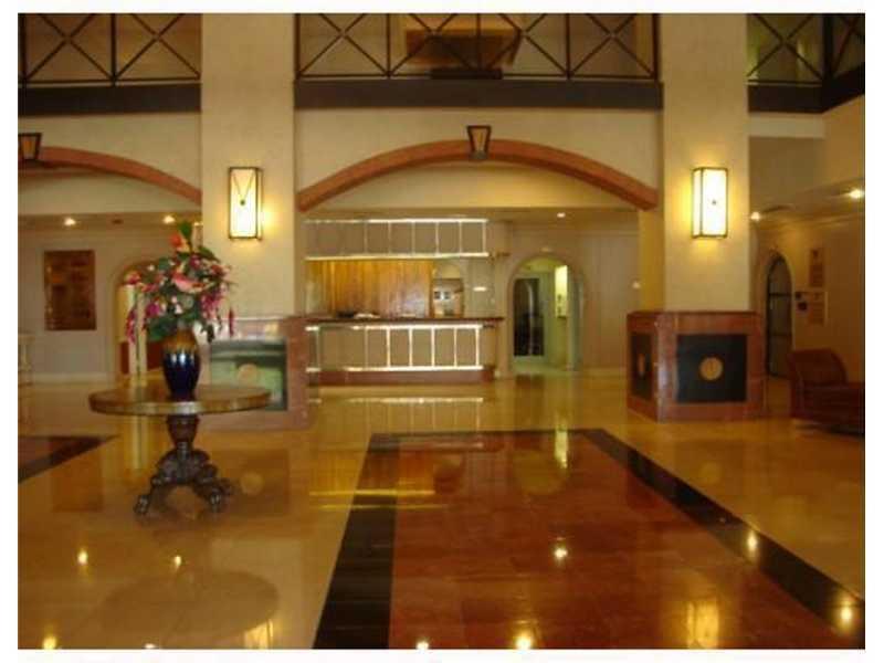 VENETIA CONDO - Residential Lease