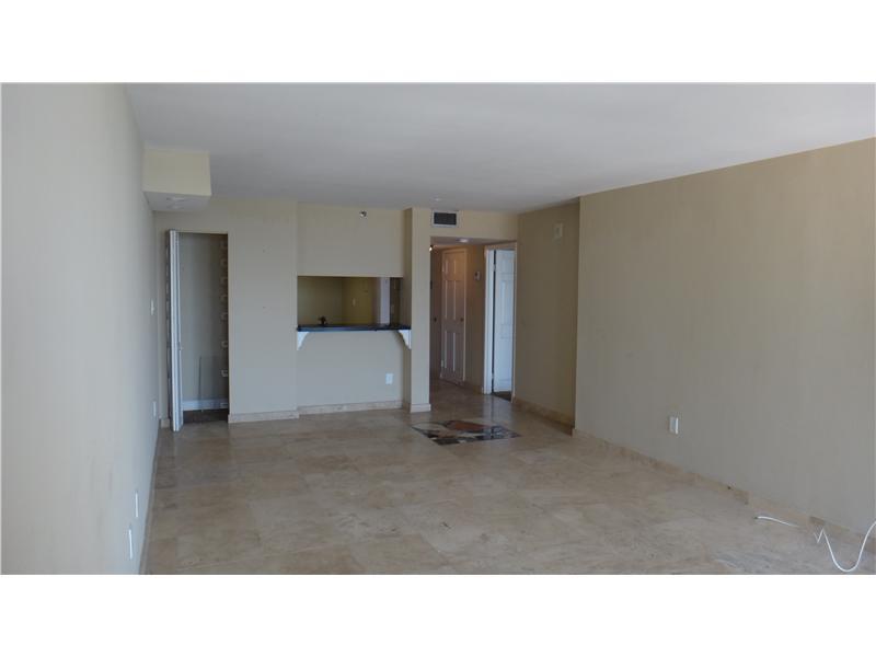 VENETIA CONDO - Residential Lease