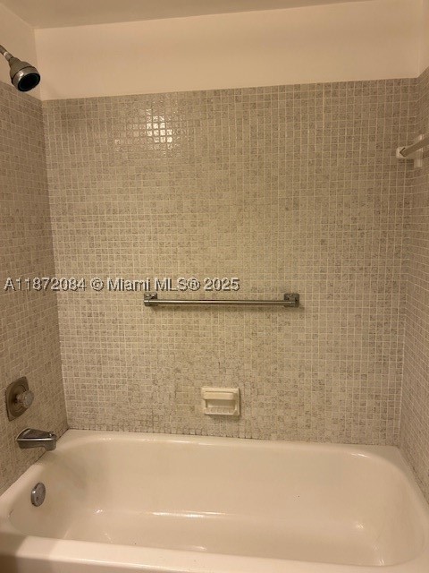 NEWPORT A CONDO - Residential