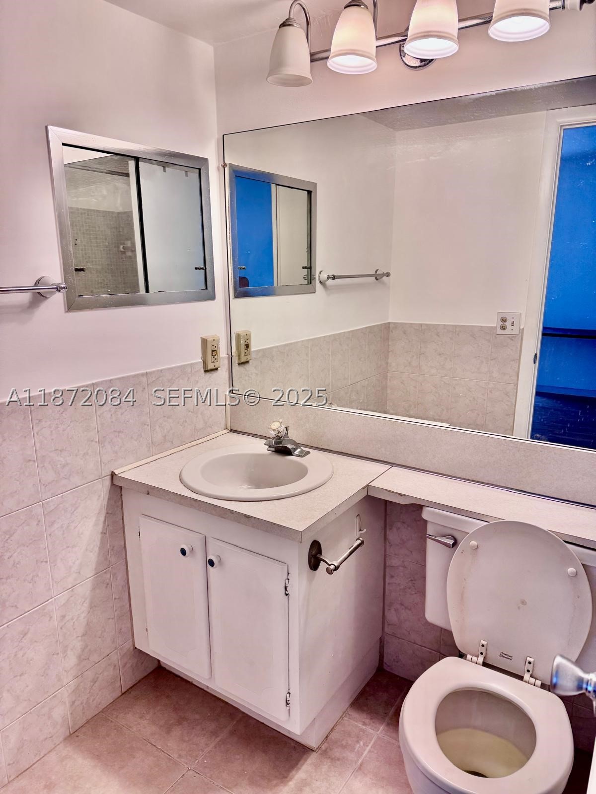 NEWPORT A CONDO - Residential