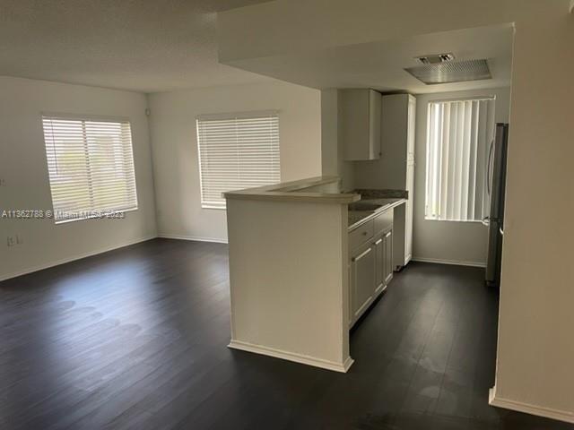 CRESCENT COVE CONDO - Residential Lease