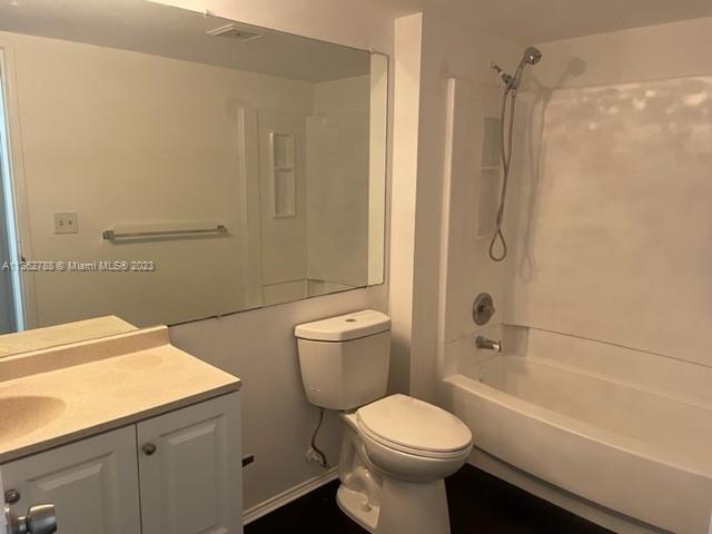 CRESCENT COVE CONDO - Residential Lease