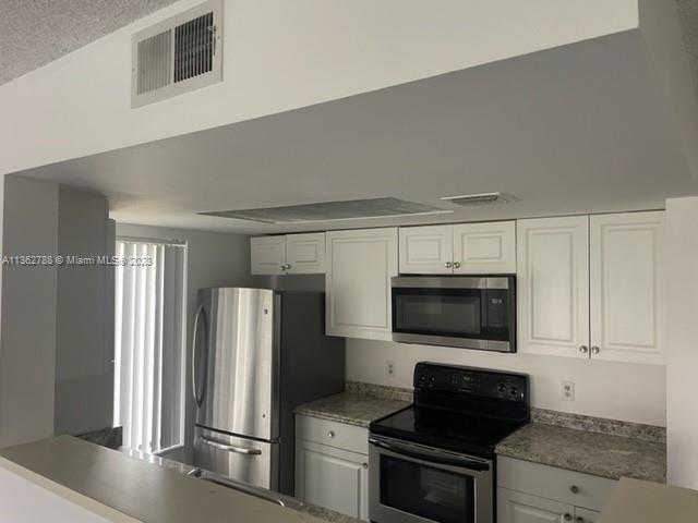 CRESCENT COVE CONDO - Residential Lease
