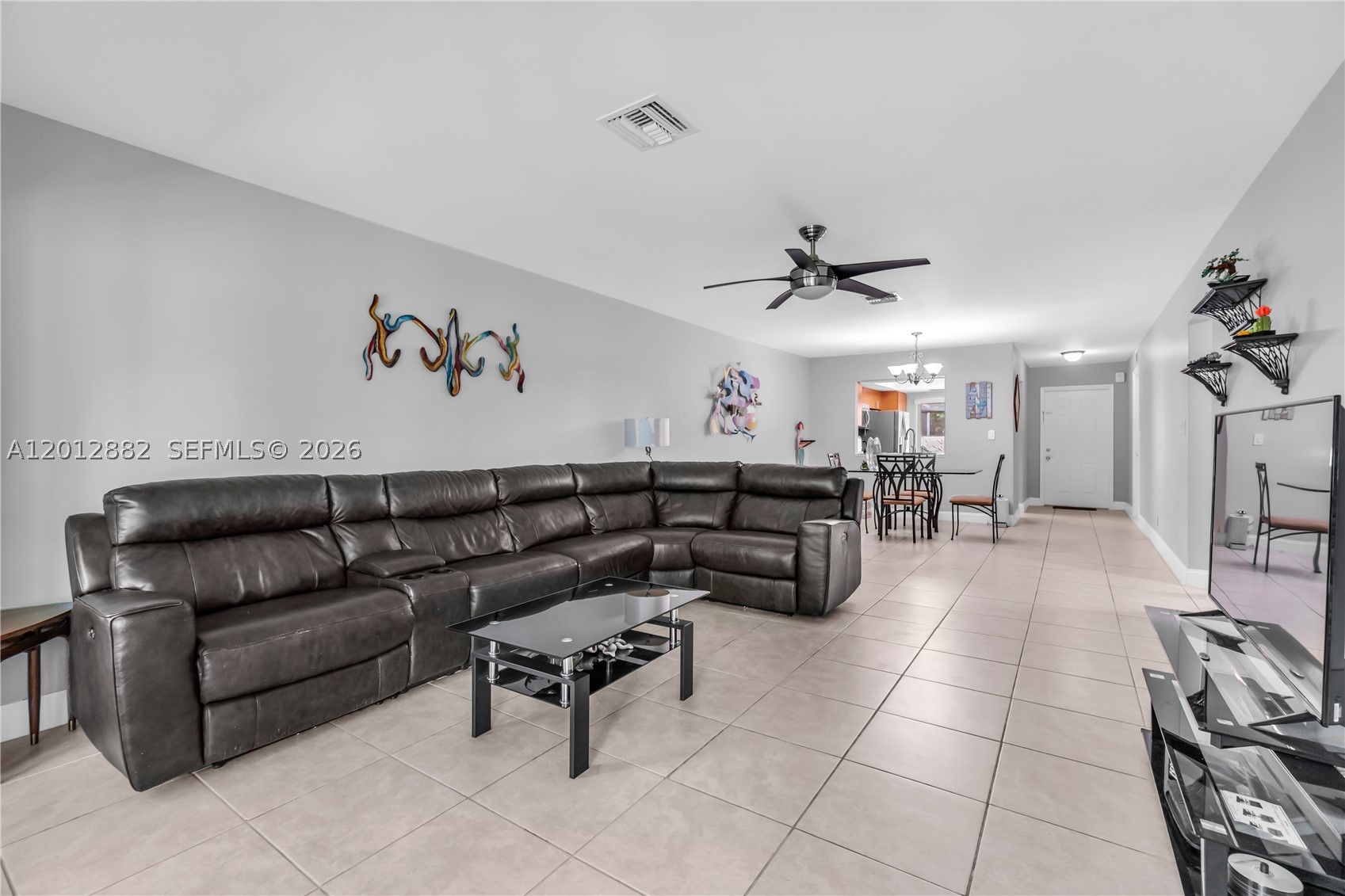 SPYGLASS CONDOMINIUM 1 - Residential