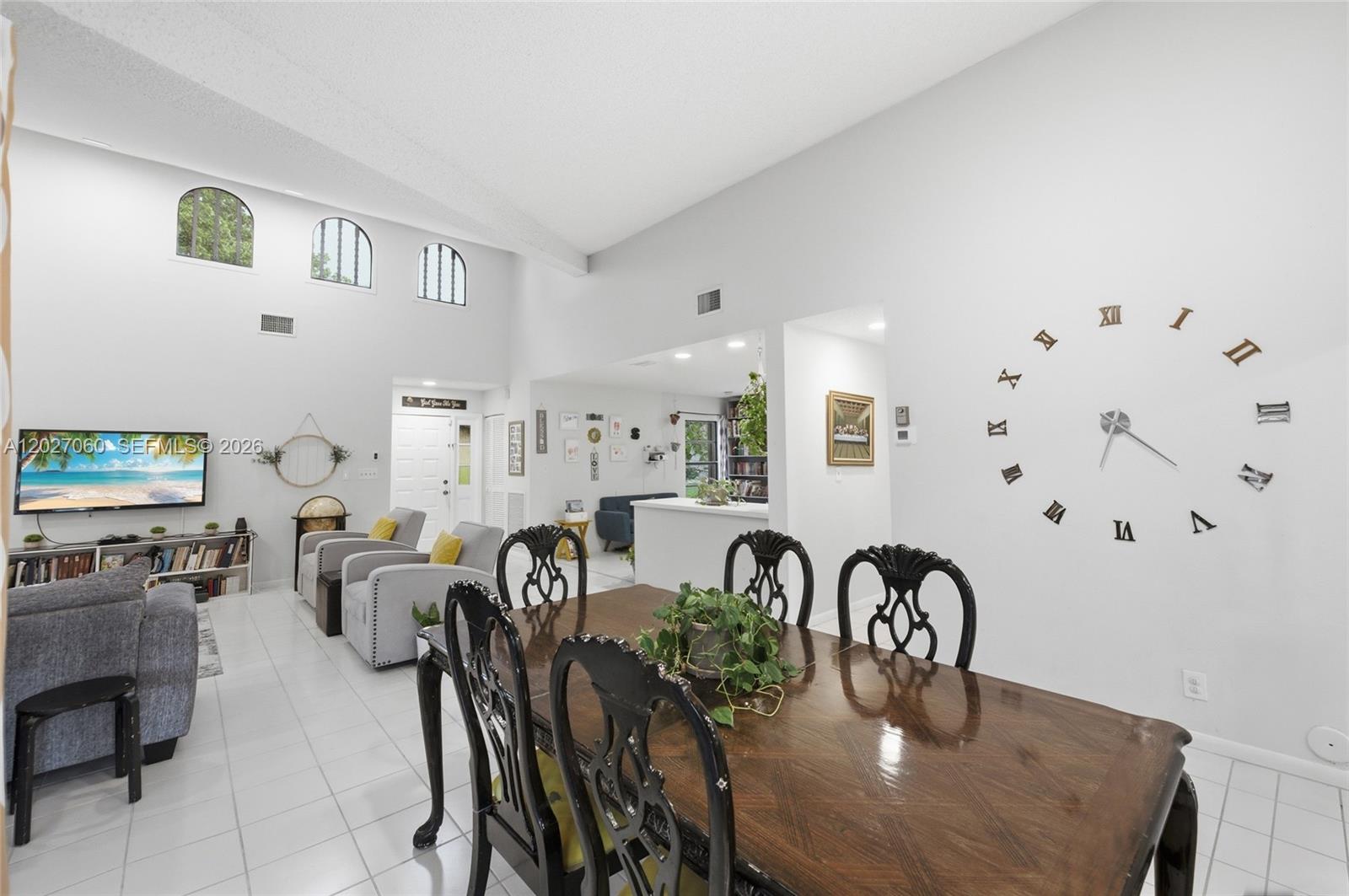 PINES AT WOODMONT II CONDO - Residential