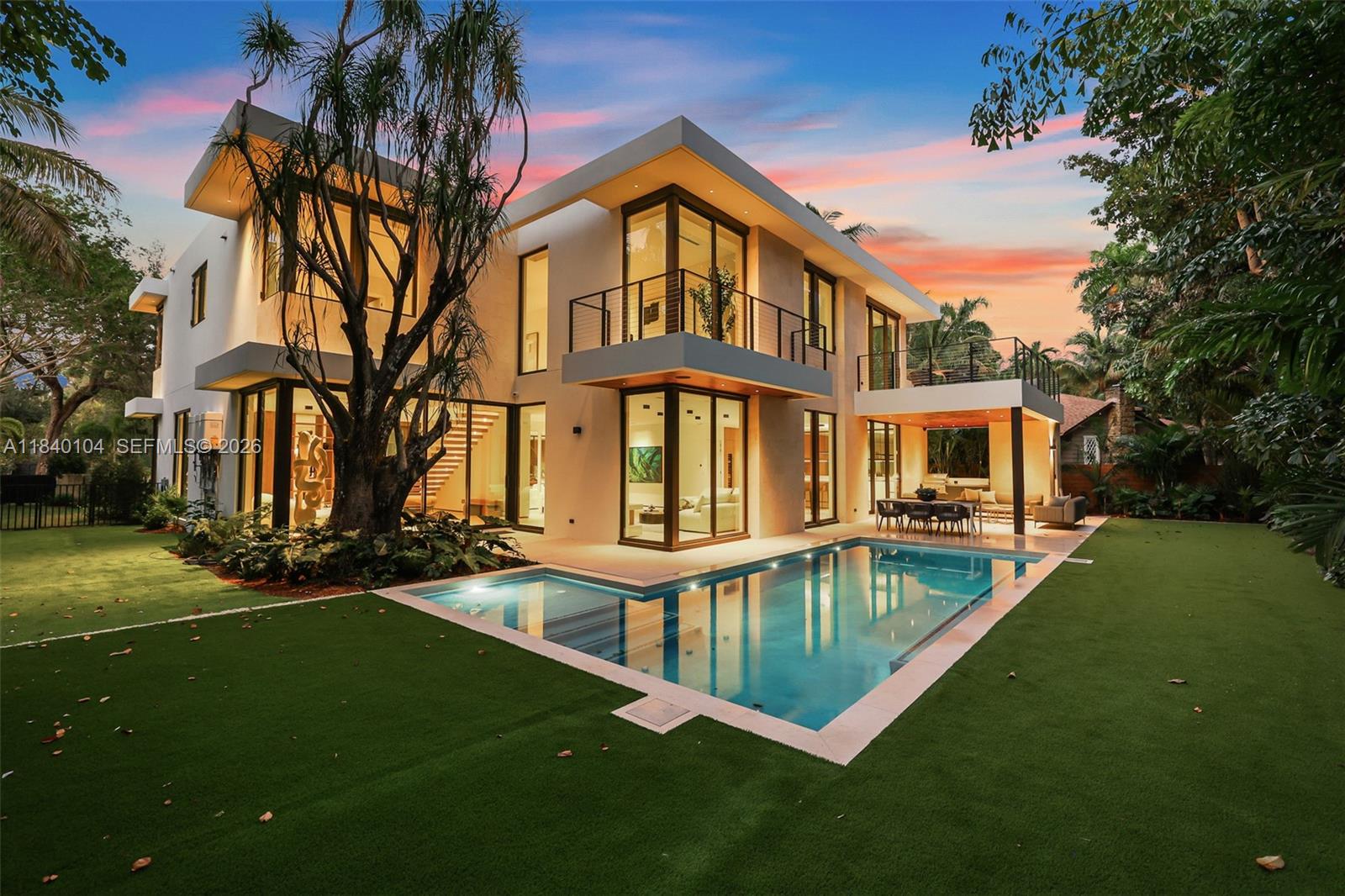 YE LITTLE WOOD ESTATES - Residential