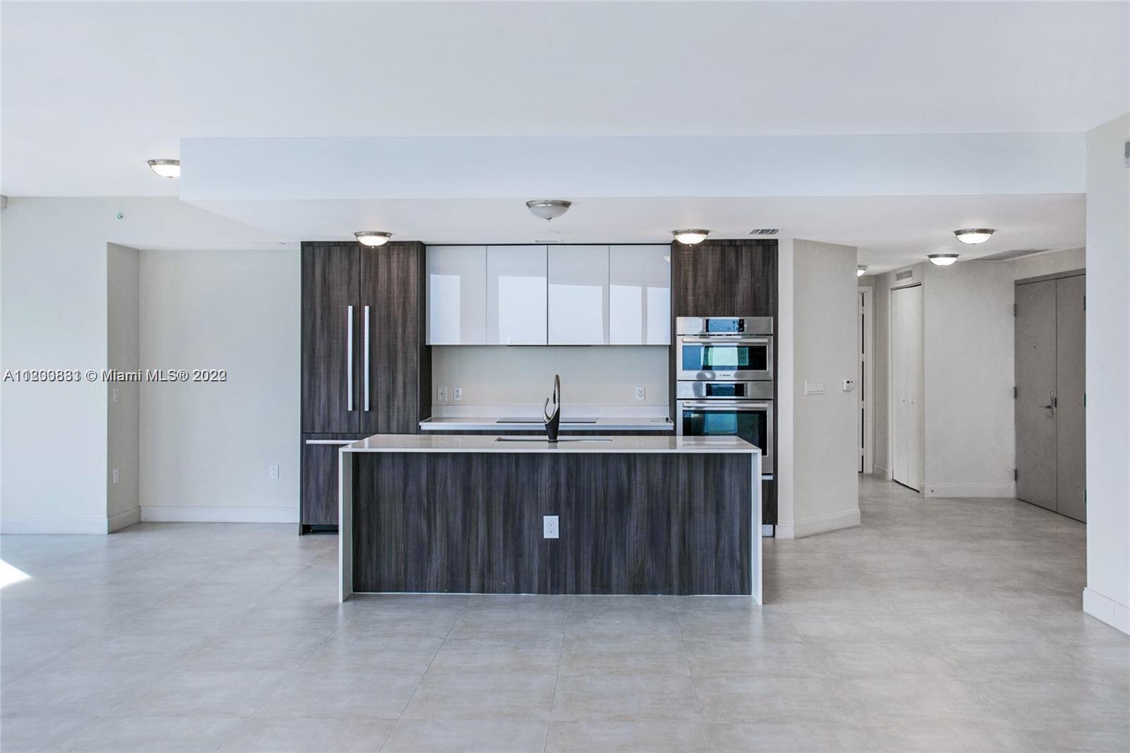 ARIA ON THE BAY CONDO - Residential