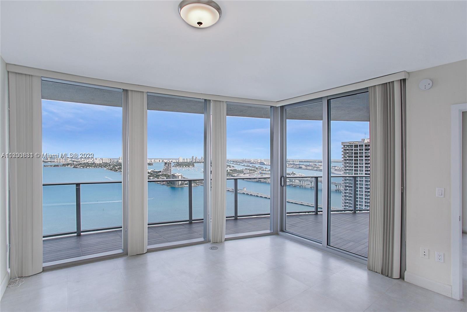 ARIA ON THE BAY CONDO - Residential