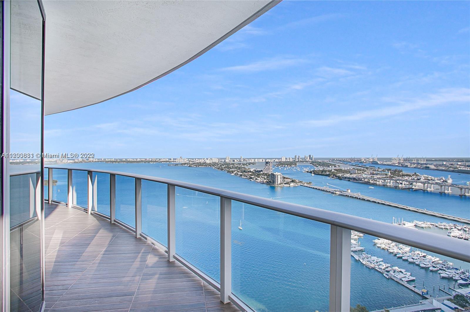 ARIA ON THE BAY CONDO - Residential