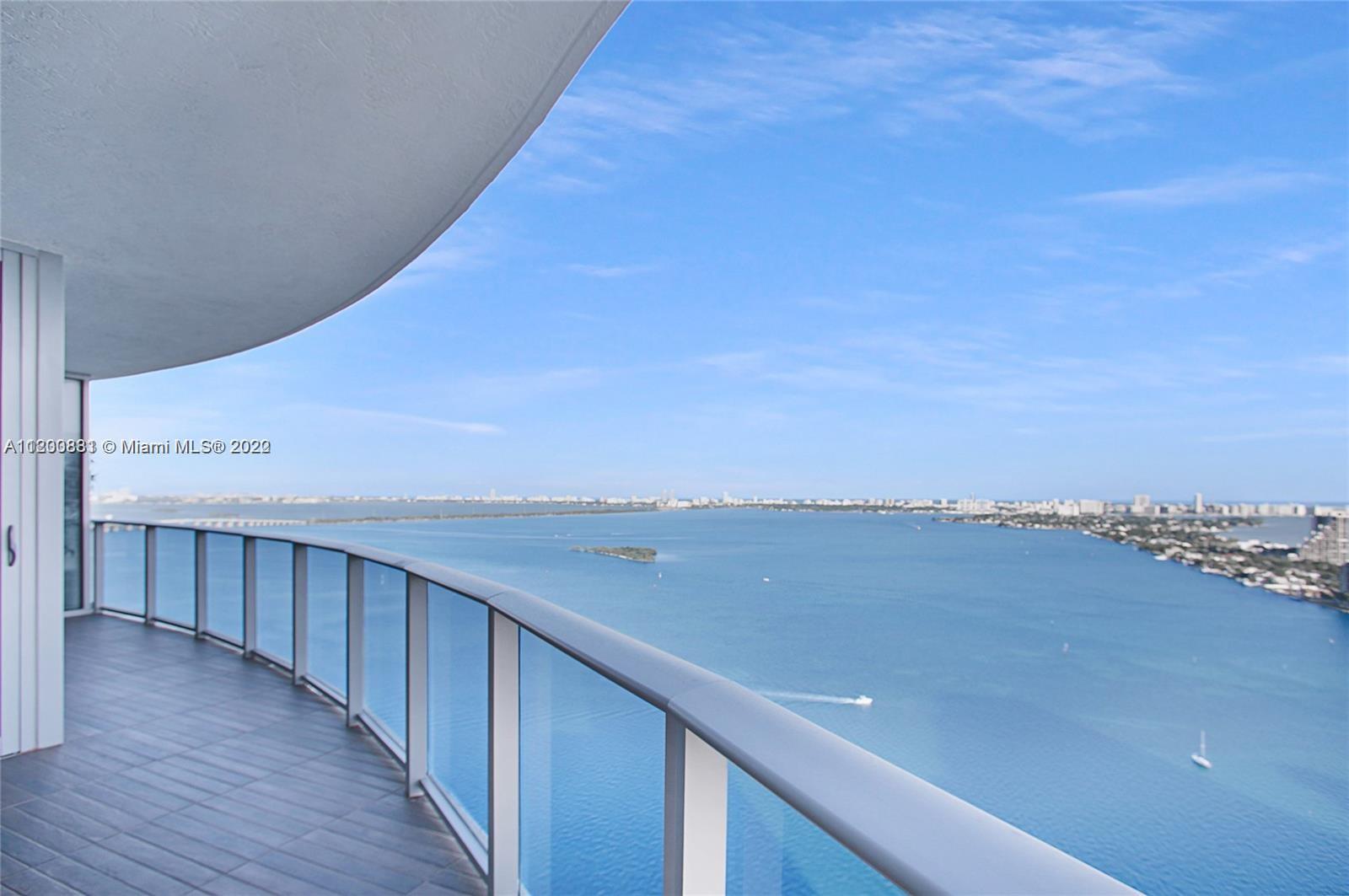 ARIA ON THE BAY CONDO - Residential