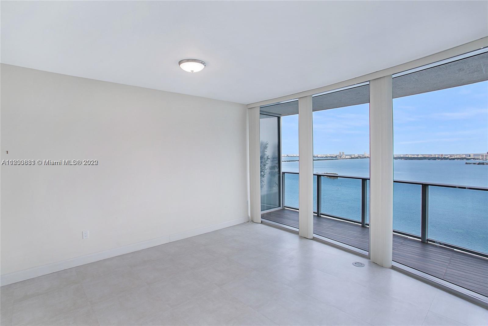 ARIA ON THE BAY CONDO - Residential