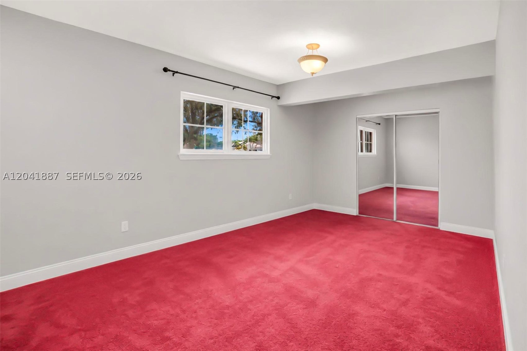 COUNTRY LAKE MANORS SEC 3 - Residential