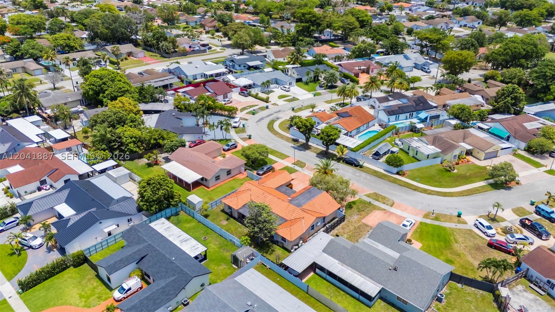 COUNTRY LAKE MANORS SEC 3 - Residential