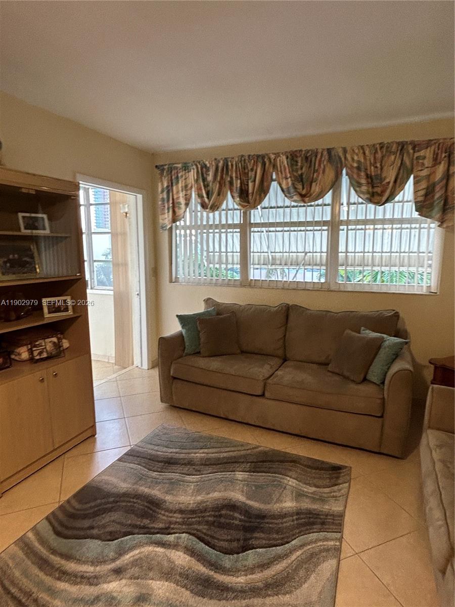APRIL BREEZE CONDO - Residential Lease
