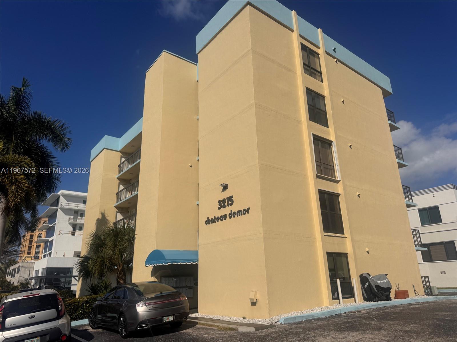 CHATEAU DE MER CONDO - Residential