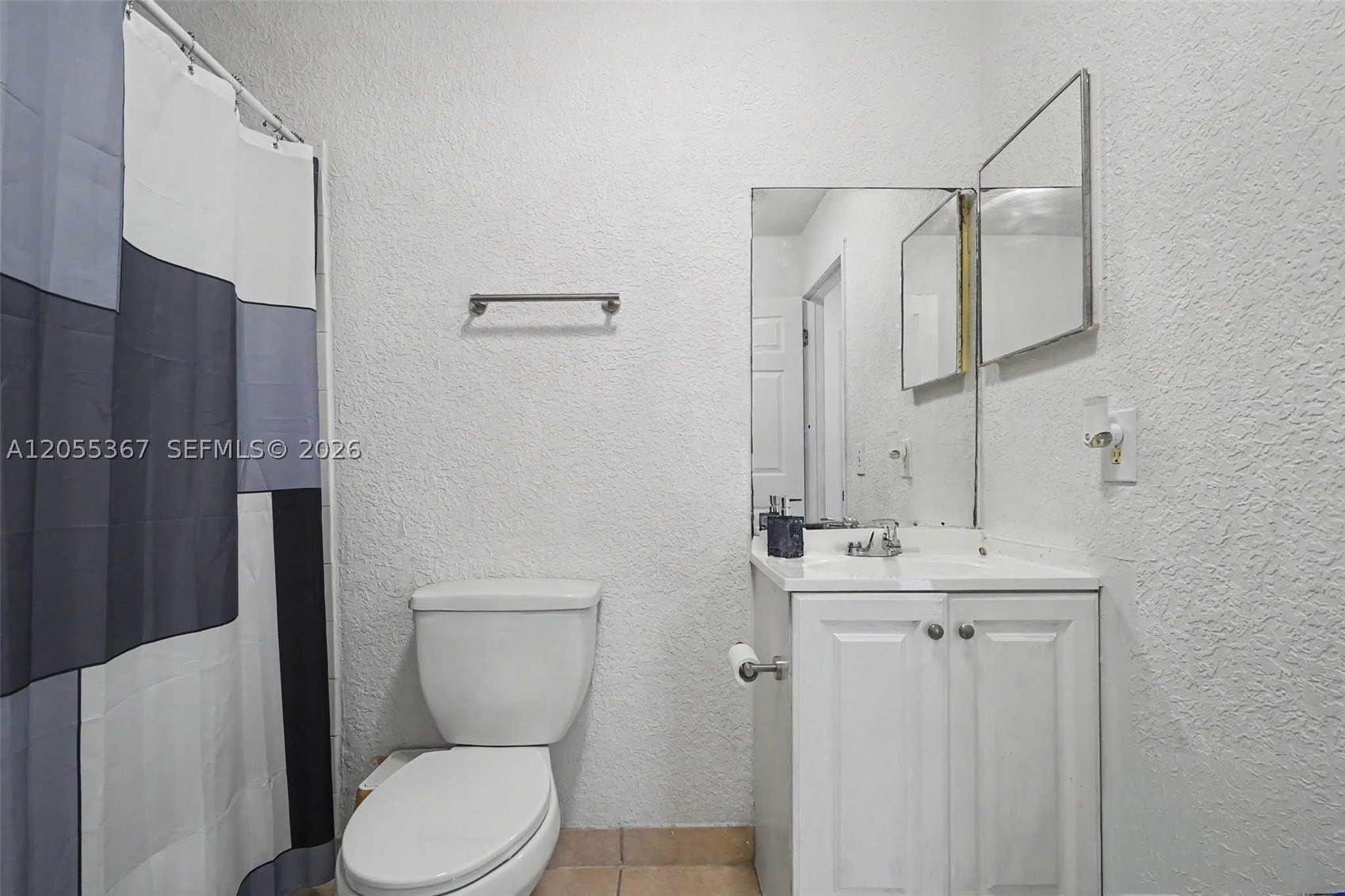 SEAGRAPE VILLAGE CONDO - Residential