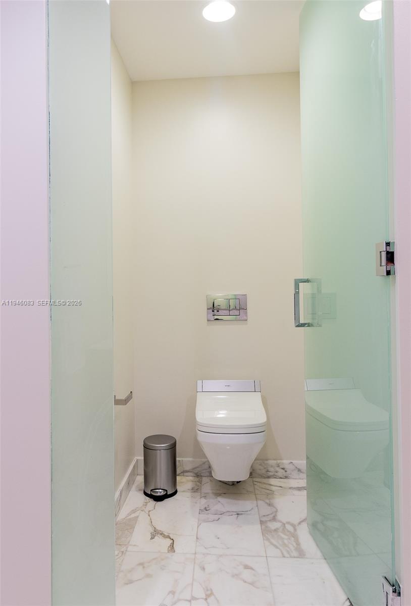 OCEANA BAL HARBOUR CONDO - Residential