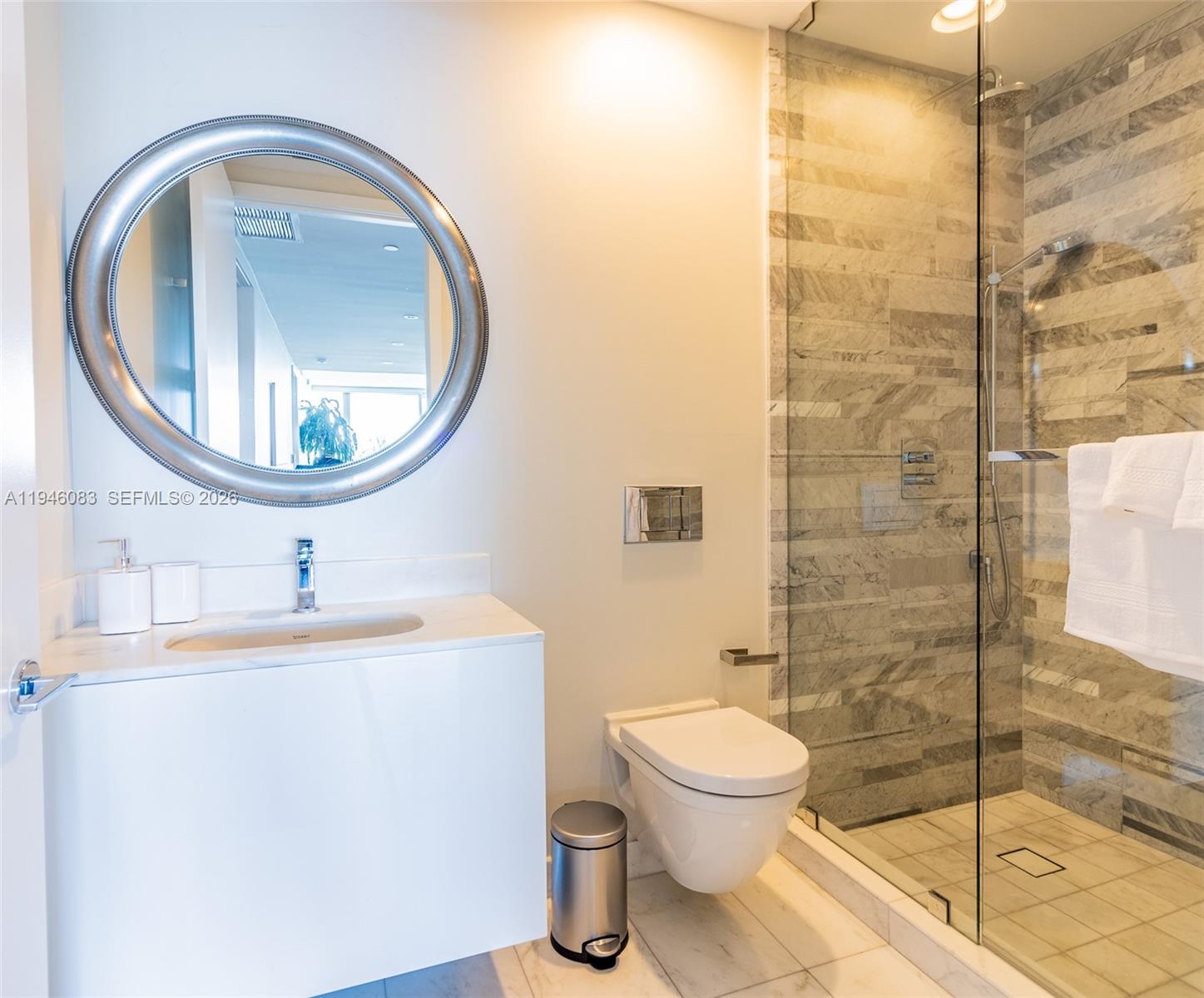 OCEANA BAL HARBOUR CONDO - Residential