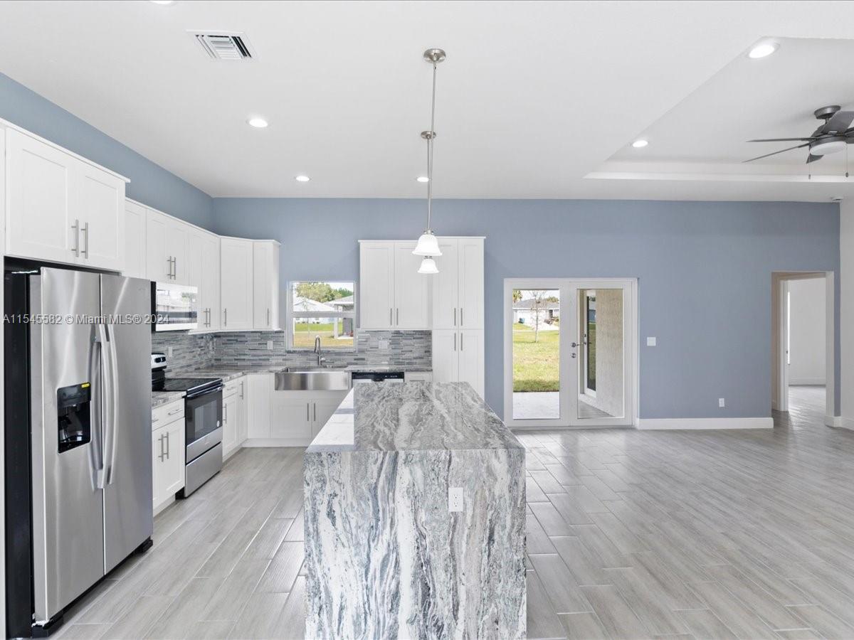 PORT ST LUCIE SECTION 16 - Residential