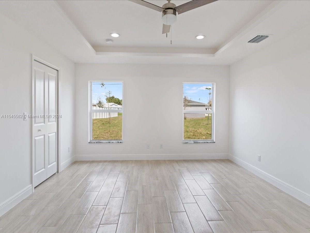 PORT ST LUCIE SECTION 16 - Residential
