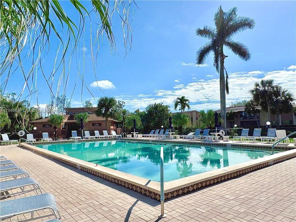 Royal Woods - Residential