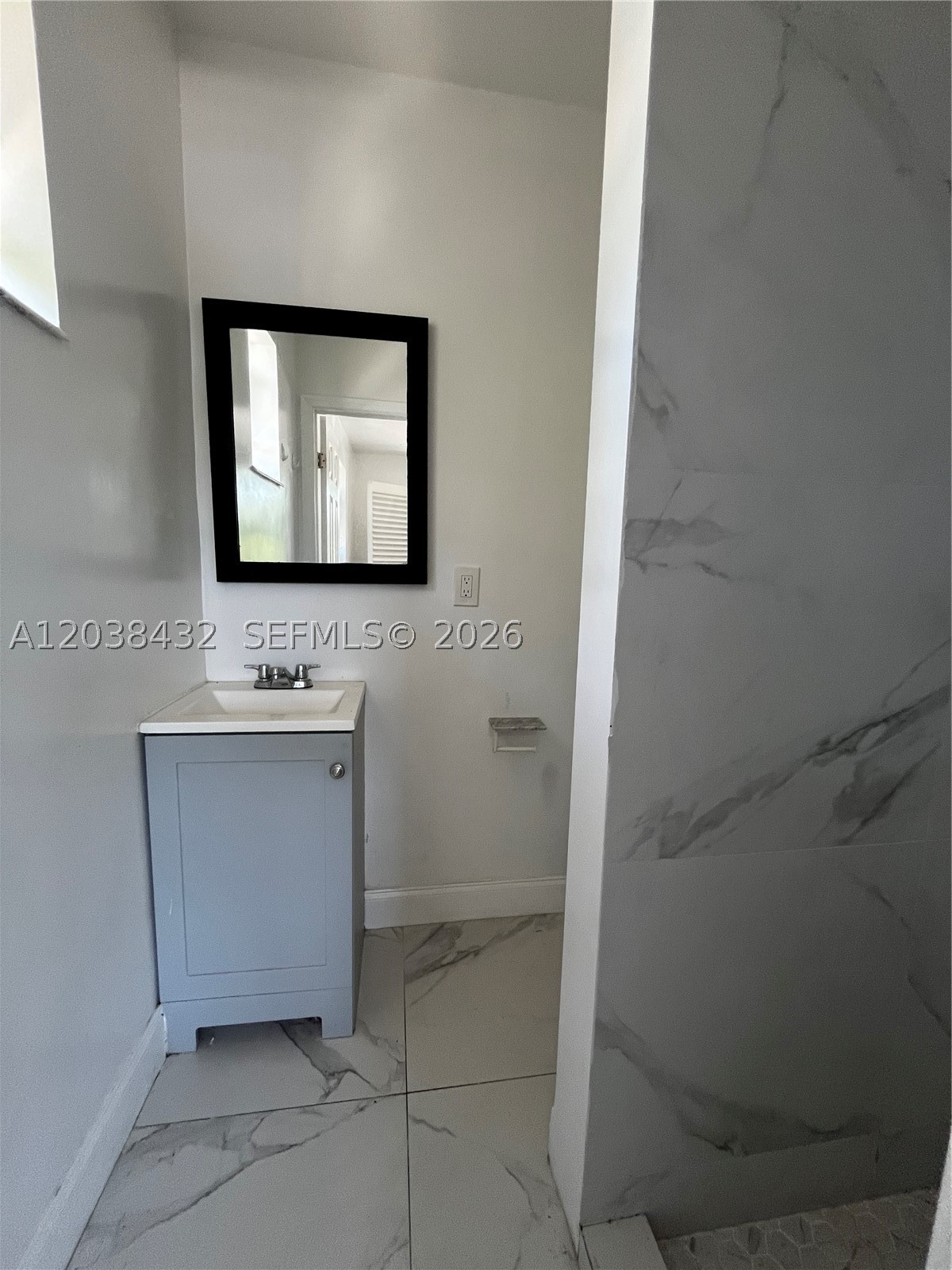 WEST HOLLYWOOD TRAILER CI - Residential Lease